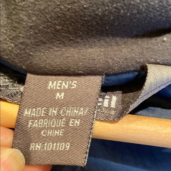 Performance Jacket in Black with Water-Resistant Fabric - Picture 5 of 5